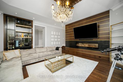 Photo 18 at 49 Bayside Court, East Woodbridge, Vaughan