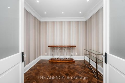 Photo 19 at 49 Bayside Court, East Woodbridge, Vaughan