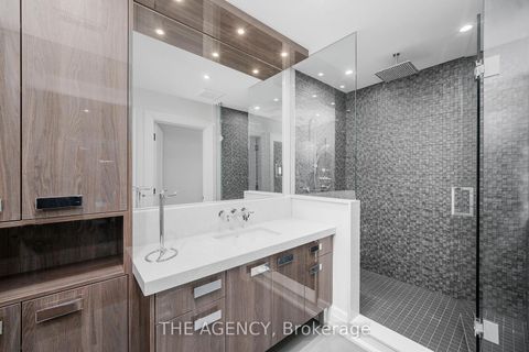 Photo 30 at 49 Bayside Court, East Woodbridge, Vaughan