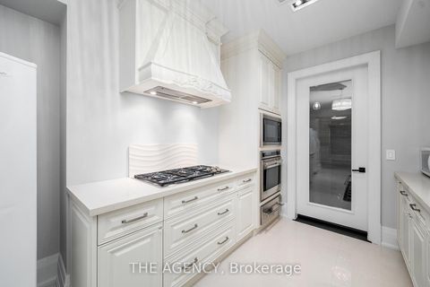 Photo 34 at 49 Bayside Court, East Woodbridge, Vaughan