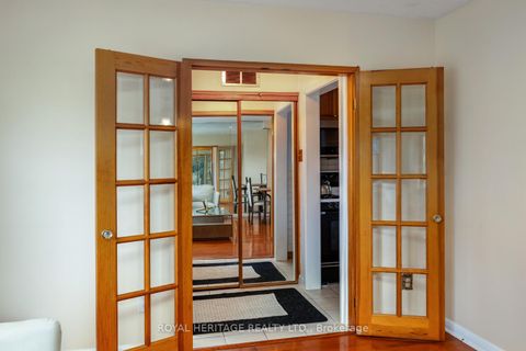 Photo 3 at 49 Tansley Avenue, Bendale, Toronto
