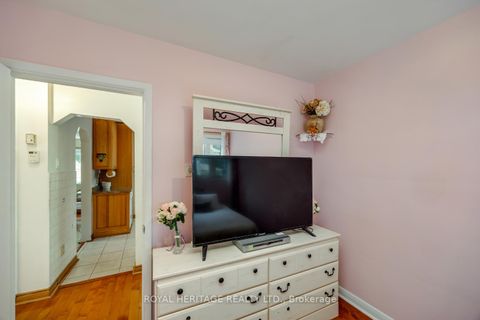 Photo 12 at 49 Tansley Avenue, Bendale, Toronto