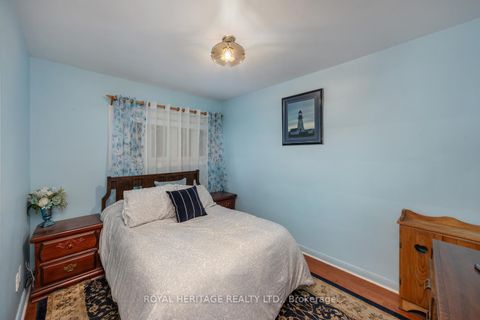Photo 13 at 49 Tansley Avenue, Bendale, Toronto