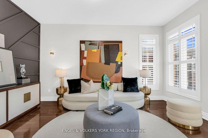 Photo 7 at 3236 Tacc Drive, Churchill Meadows, Mississauga
