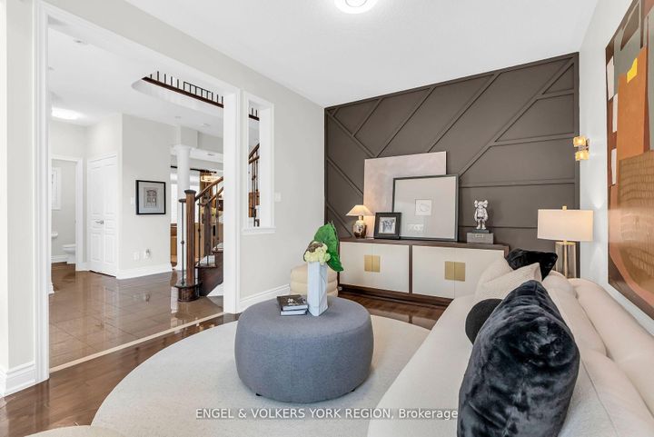 Photo 8 at 3236 Tacc Drive, Churchill Meadows, Mississauga