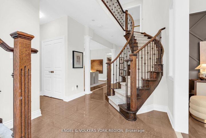 Photo 9 at 3236 Tacc Drive, Churchill Meadows, Mississauga