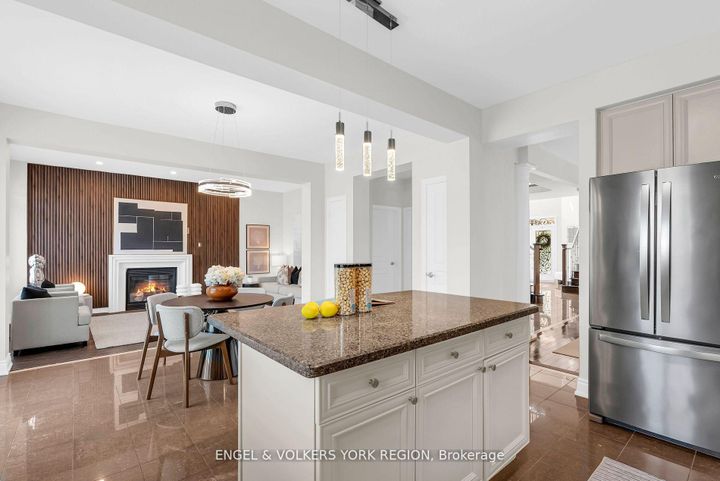 Photo 16 at 3236 Tacc Drive, Churchill Meadows, Mississauga