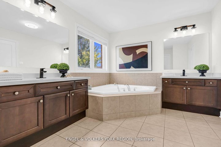 Photo 32 at 3236 Tacc Drive, Churchill Meadows, Mississauga