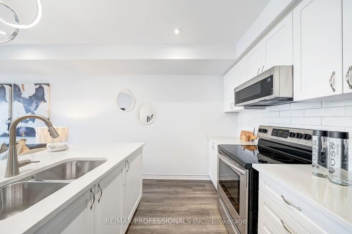 Photo 8 at 1272 Hop Place, CB Cobban, Milton
