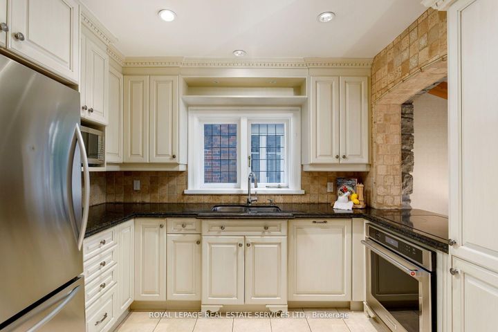 Photo 13 at 154 Humbercrest Boulevard, Bloor West Village, Toronto