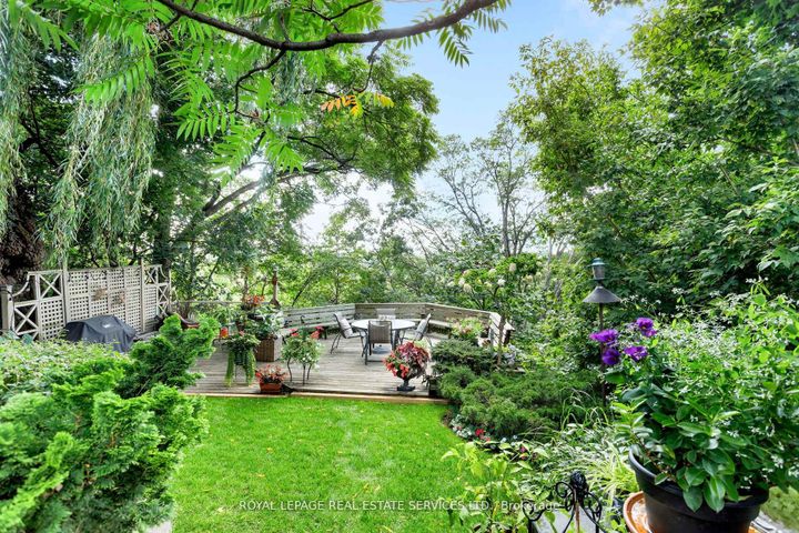 Photo 19 at 154 Humbercrest Boulevard, Bloor West Village, Toronto