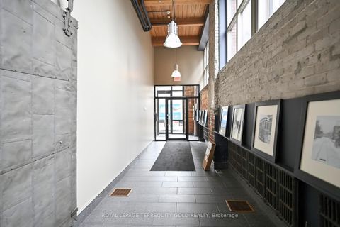 Photo 4 at 107 - 2154 Dundas Street W, Roncesvalles, Toronto