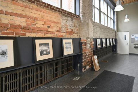Photo 6 at 107 - 2154 Dundas Street W, Roncesvalles, Toronto