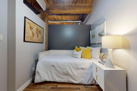 Photo 33 at 107 - 2154 Dundas Street W, Roncesvalles, Toronto