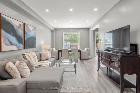 Photo 8 at 85 Laurier Avenue, Oak Ridges, Richmond Hill