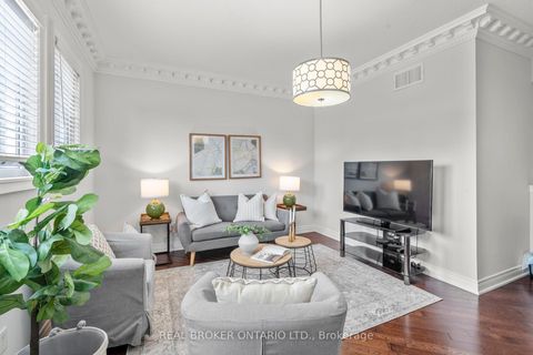 Photo 25 at 85 Laurier Avenue, Oak Ridges, Richmond Hill