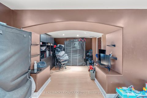 Photo 42 at 85 Laurier Avenue, Oak Ridges, Richmond Hill