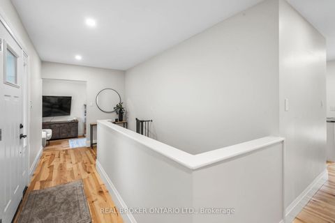 Photo 4 at 241 Maple Street, Uxbridge