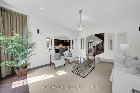 Photo 22 at 134 Orleans Circle, Vellore Village, Vaughan