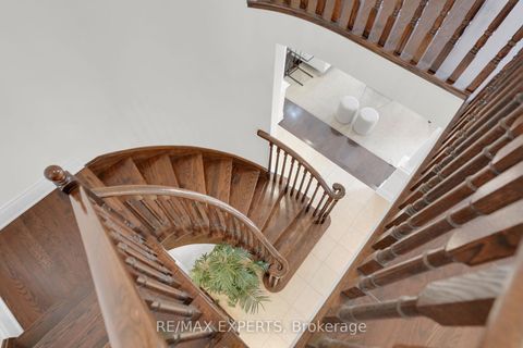 Photo 29 at 134 Orleans Circle, Vellore Village, Vaughan