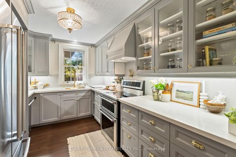 Photo 13 at 15 Concession Street E, Bowmanville, Clarington