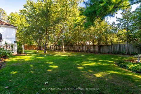 Photo 46 at 15 Concession Street E, Bowmanville, Clarington