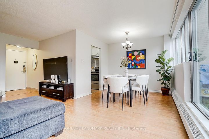 Photo 13 at 65 - 1624 Bloor Street, Applewood, Mississauga