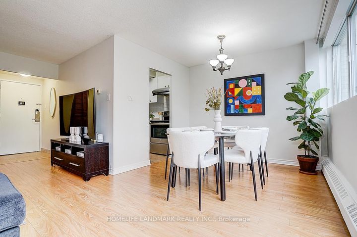 Photo 15 at 65 - 1624 Bloor Street, Applewood, Mississauga