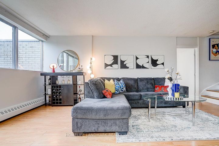 Photo 17 at 65 - 1624 Bloor Street, Applewood, Mississauga