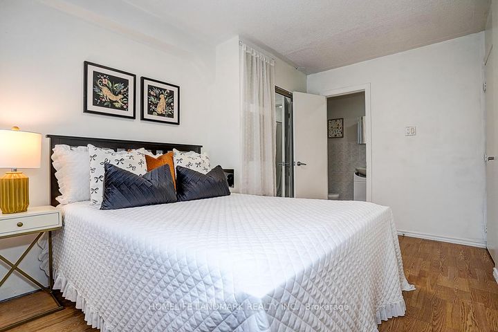 Photo 23 at 65 - 1624 Bloor Street, Applewood, Mississauga