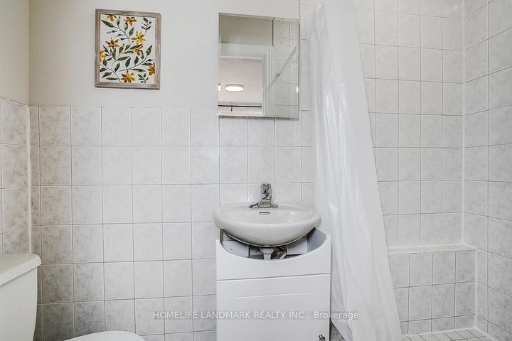 Photo 24 at 65 - 1624 Bloor Street, Applewood, Mississauga