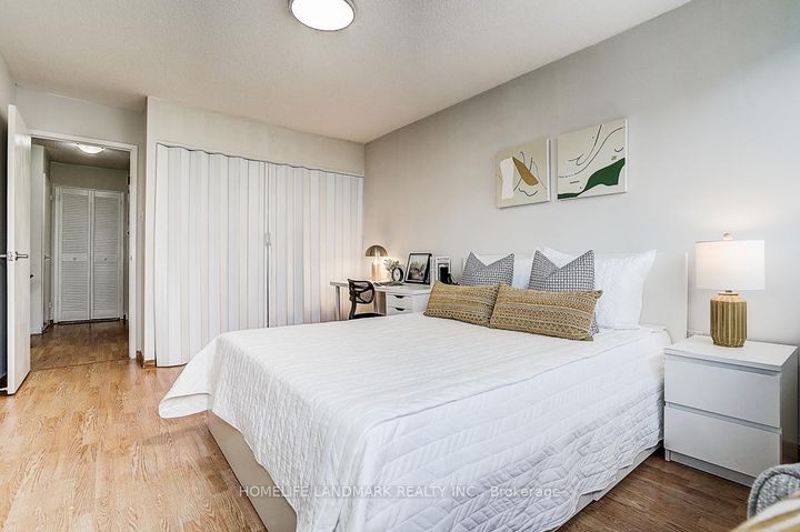 Photo 29 at 65 - 1624 Bloor Street, Applewood, Mississauga