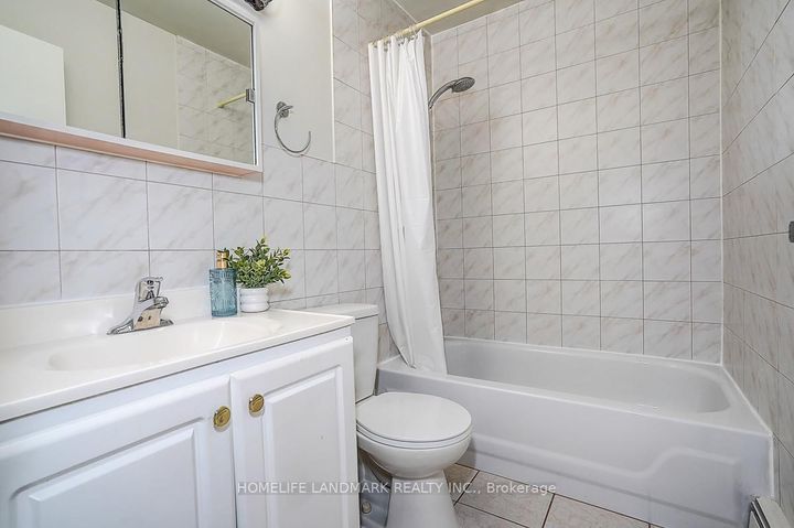 Photo 37 at 65 - 1624 Bloor Street, Applewood, Mississauga