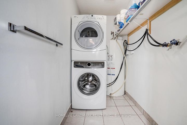 Photo 42 at 65 - 1624 Bloor Street, Applewood, Mississauga