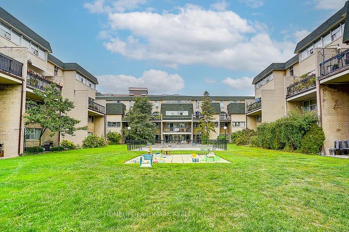 Photo 43 at 65 - 1624 Bloor Street, Applewood, Mississauga