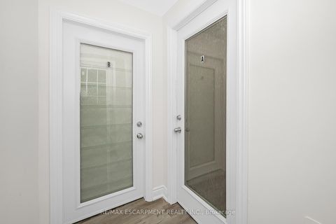 Photo 31 at 2728 Guilford Crescent, CV Clearview, Oakville