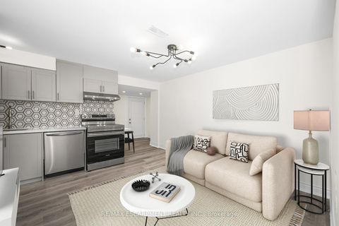 Photo 39 at 2728 Guilford Crescent, CV Clearview, Oakville