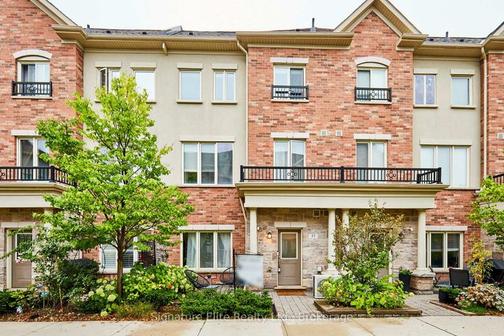 Photo 1 at 37 - 31 Coneflower Crescent, Branson, Toronto