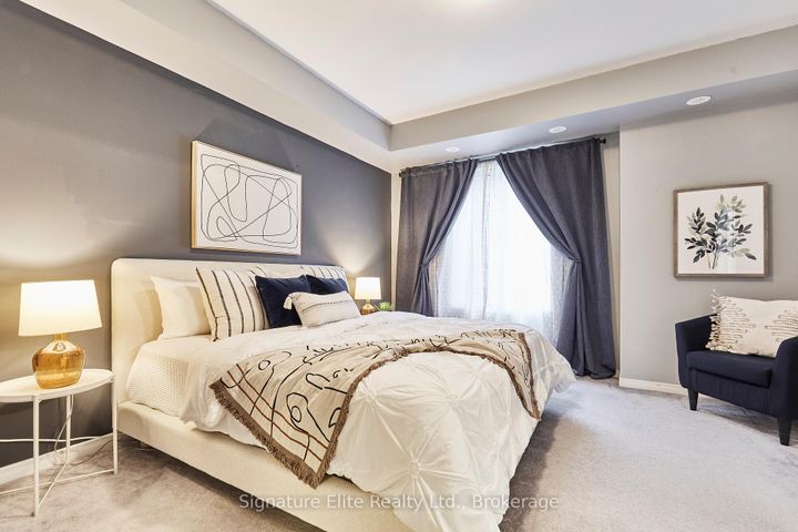 Photo 12 at 37 - 31 Coneflower Crescent, Branson, Toronto