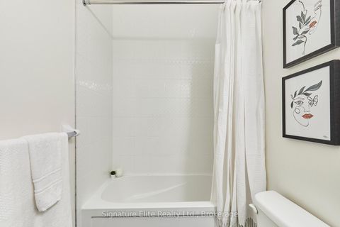 Photo 23 at 37 - 31 Coneflower Crescent, Branson, Toronto