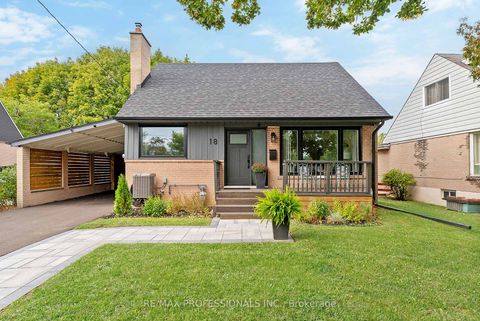 Photo 0 at 18 Lavington Drive, Richview, Toronto