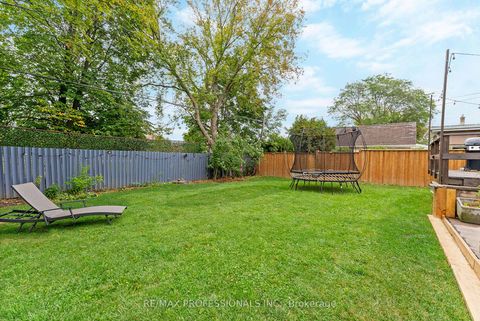 Photo 47 at 18 Lavington Drive, Richview, Toronto