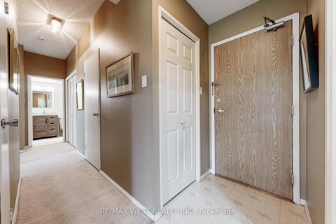 Photo 14 at 104 - 20 Fashion Rose Way, Willowdale East, Toronto