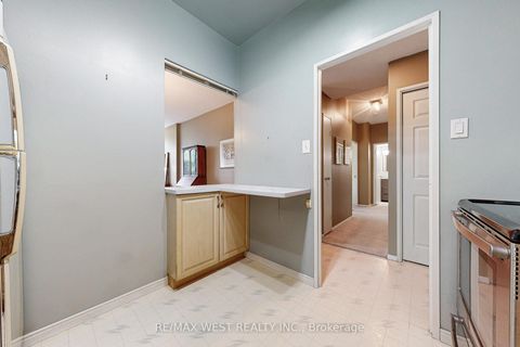Photo 19 at 104 - 20 Fashion Rose Way, Willowdale East, Toronto