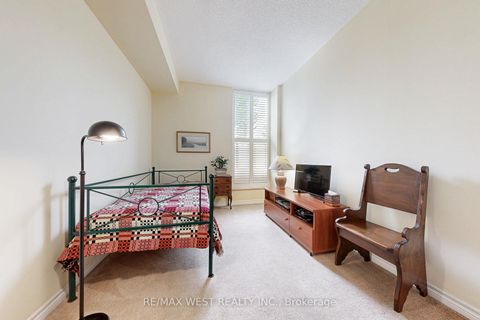 Photo 25 at 104 - 20 Fashion Rose Way, Willowdale East, Toronto