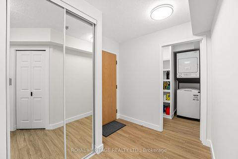 Photo 14 at 1208 - 5 Concorde Place, Don Mills, Toronto