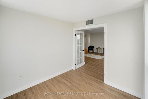 Photo 22 at 1208 - 5 Concorde Place, Don Mills, Toronto