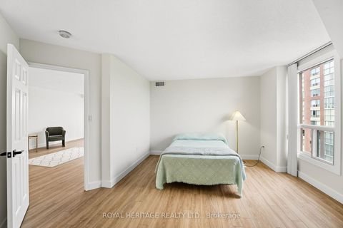 Photo 25 at 1208 - 5 Concorde Place, Don Mills, Toronto