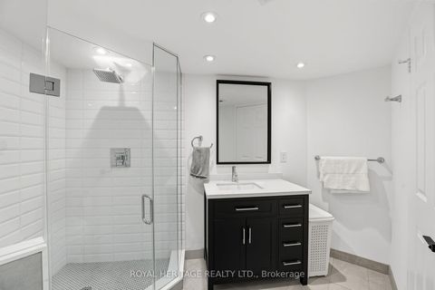 Photo 27 at 1208 - 5 Concorde Place, Don Mills, Toronto
