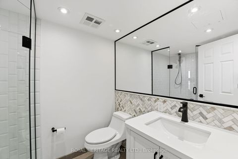 Photo 30 at 1208 - 5 Concorde Place, Don Mills, Toronto